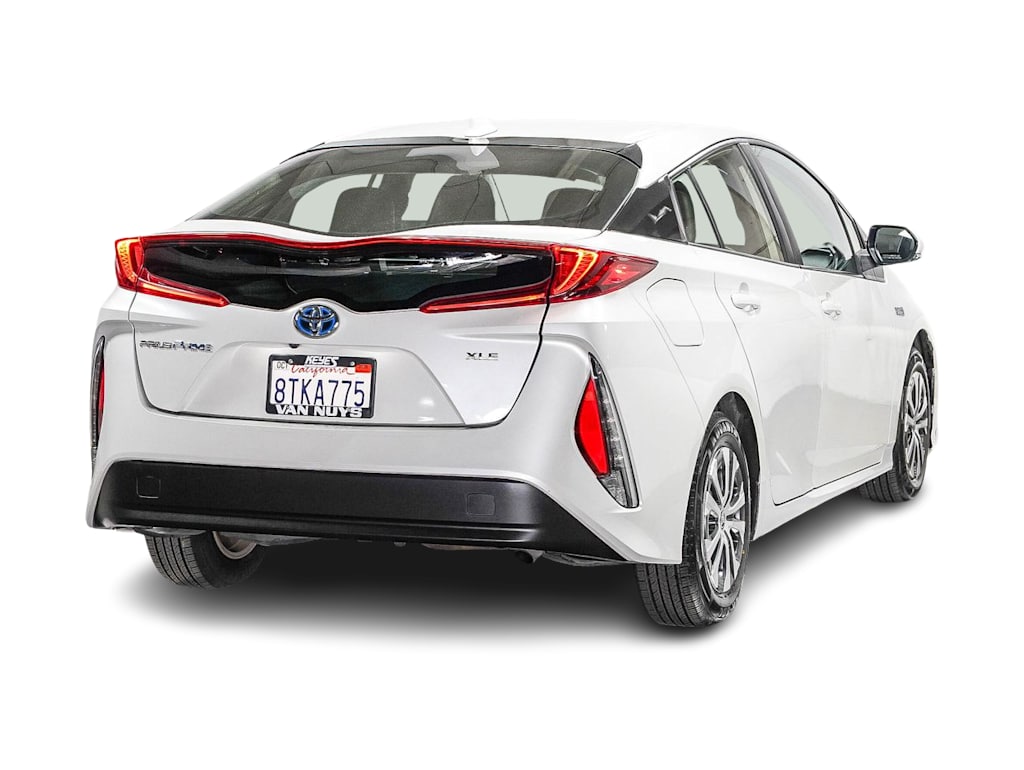 Thumbnail: 2021 Toyota Prius Prime - 17