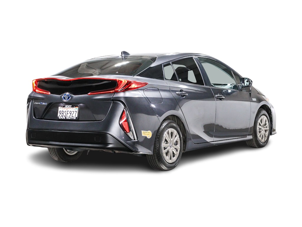 Thumbnail: 2022 Toyota Prius Prime - 16