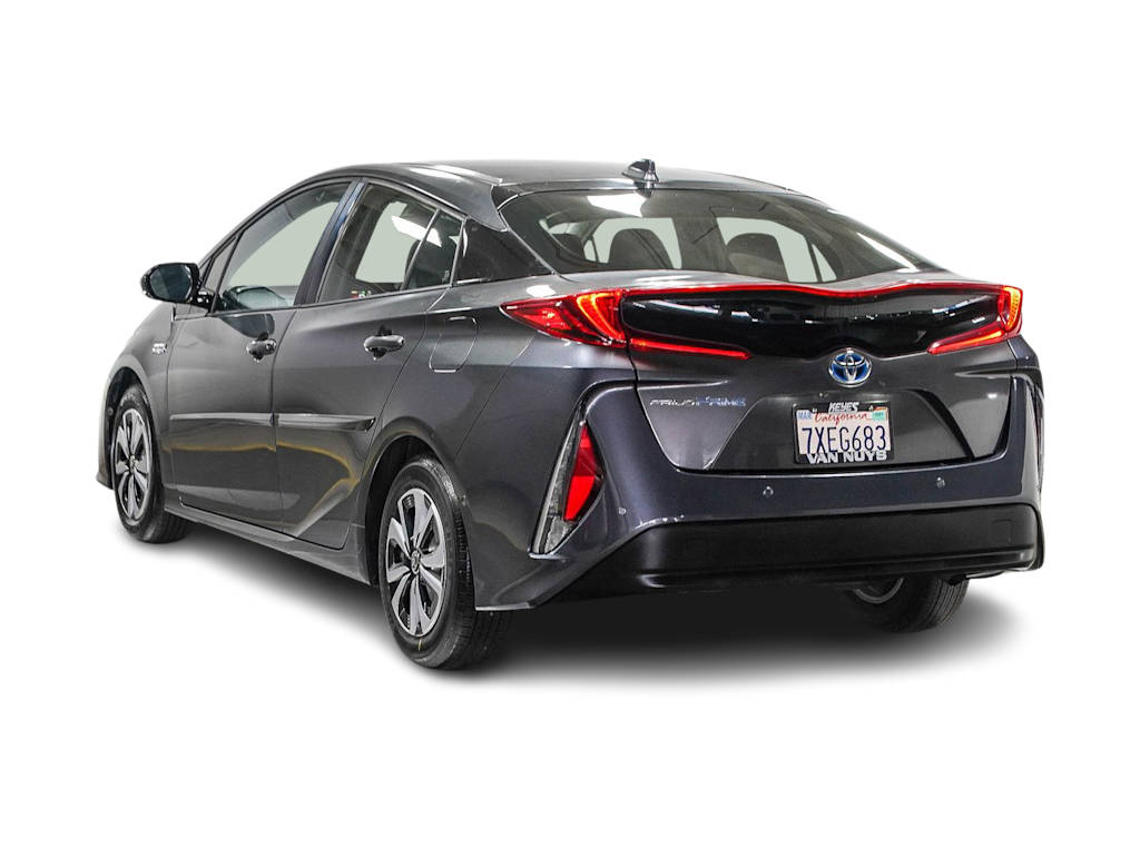 Thumbnail: 2017 Toyota Prius Prime - 3