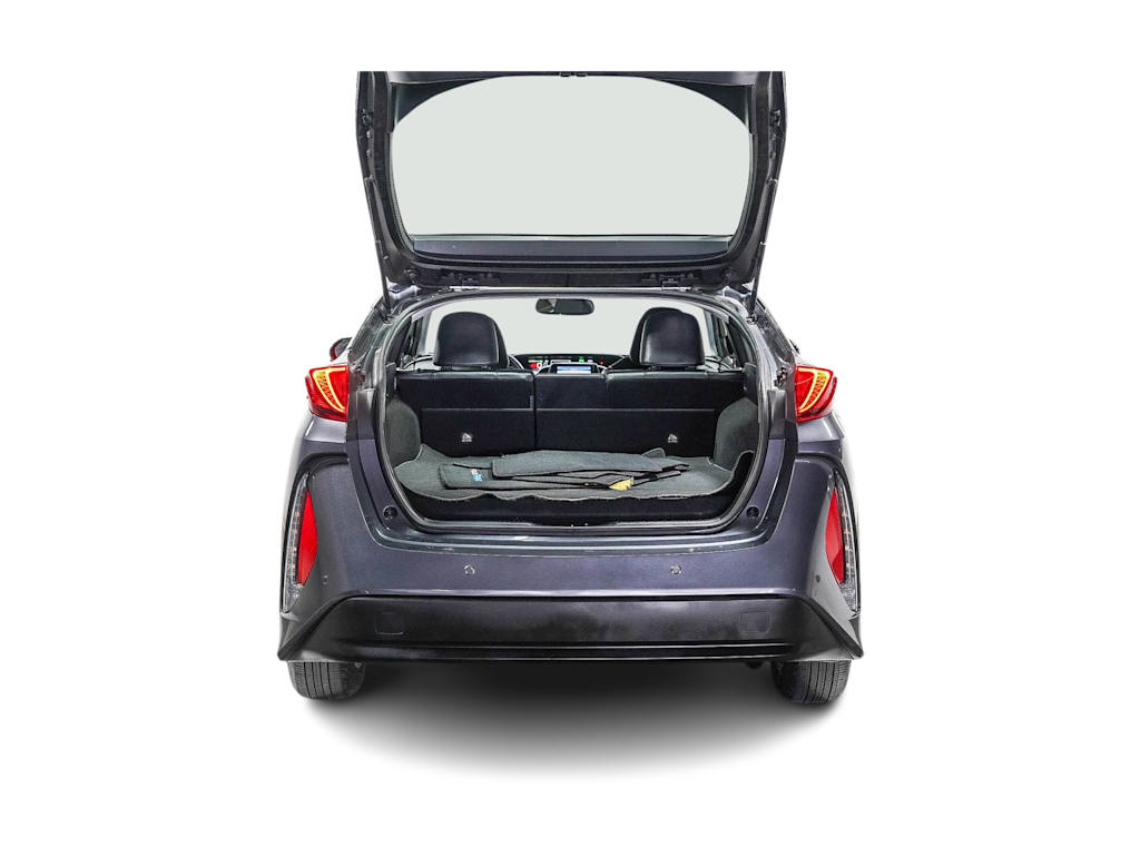 Thumbnail: 2017 Toyota Prius Prime - 28