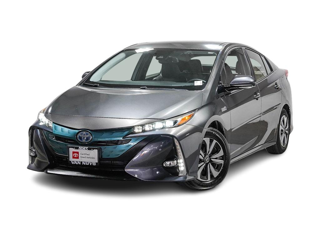 Thumbnail: 2017 Toyota Prius Prime - 5