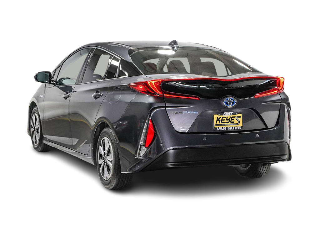 Thumbnail: 2018 Toyota Prius Prime - 3