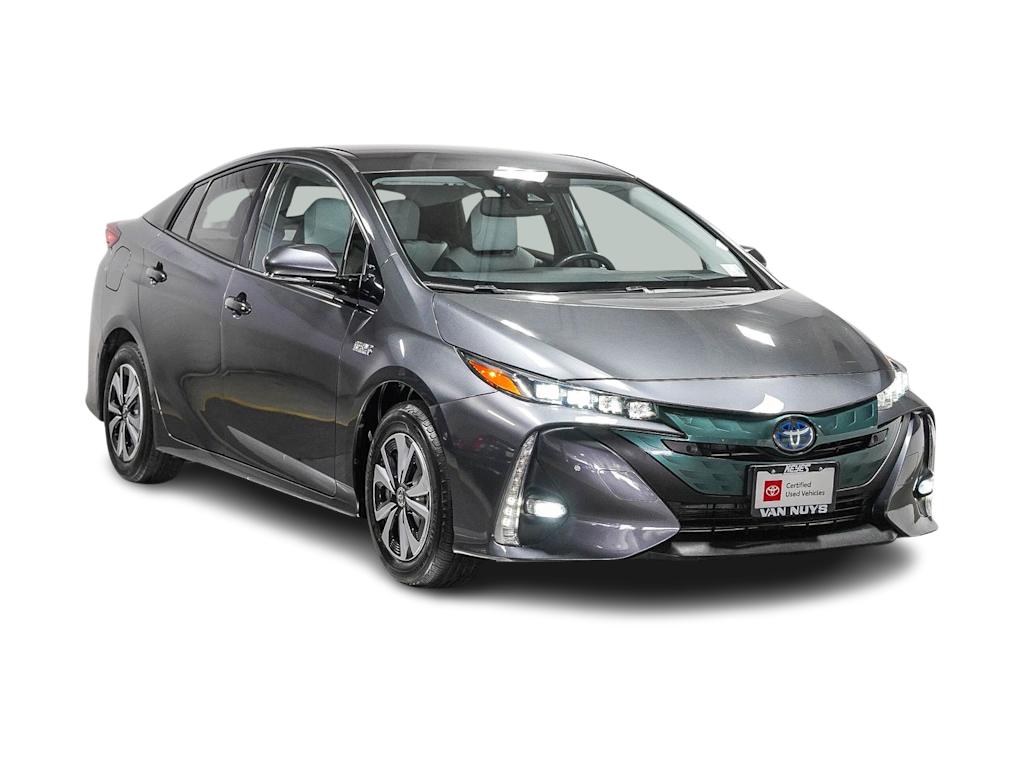 Thumbnail: 2018 Toyota Prius Prime - 20