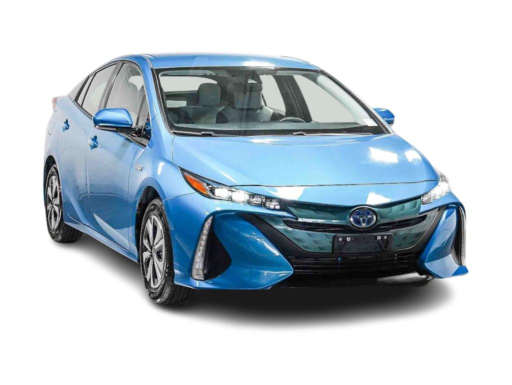 Thumbnail: 2017 Toyota Prius Prime - 5