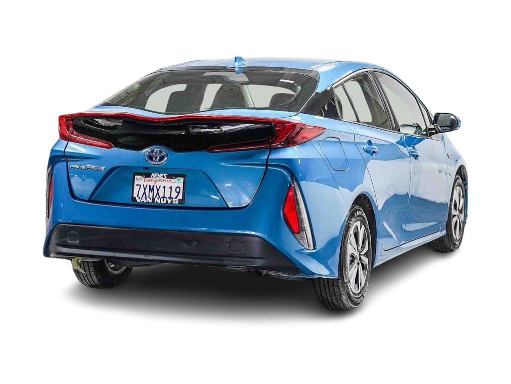 Thumbnail: 2017 Toyota Prius Prime - 17