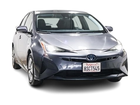 2017 Toyota Prius Two 19