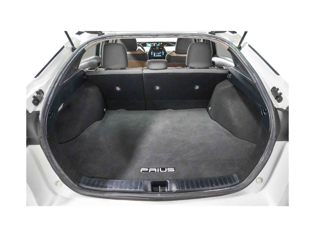 Thumbnail: 2017 Toyota Prius - 15