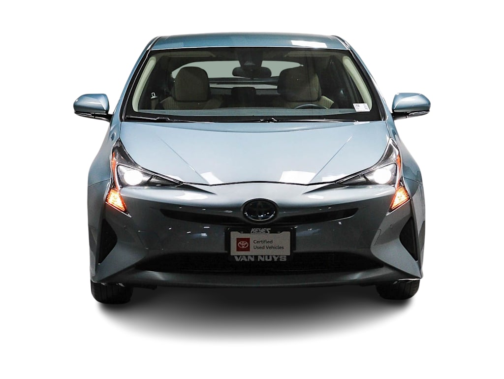 Thumbnail: 2018 Toyota Prius - 18