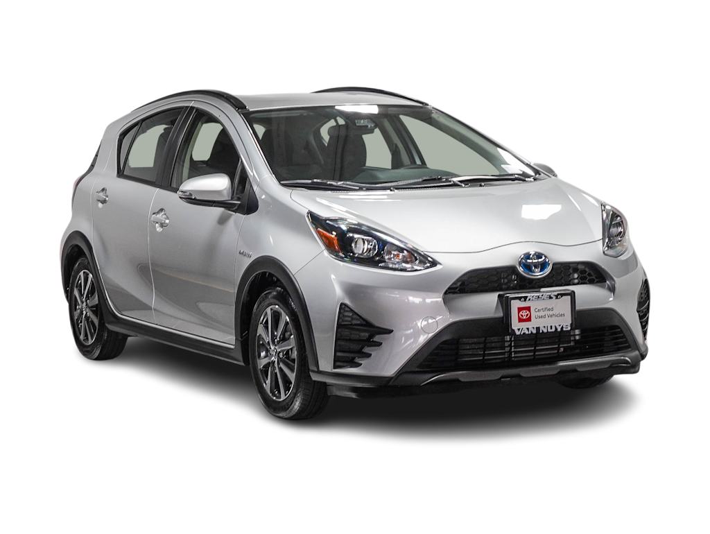 Thumbnail: 2019 Toyota Prius c - 17