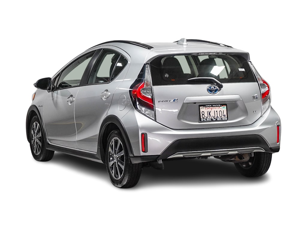 Thumbnail: 2019 Toyota Prius c - 3