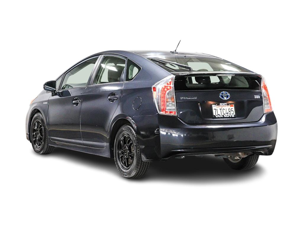 Thumbnail: 2015 Toyota Prius - 3