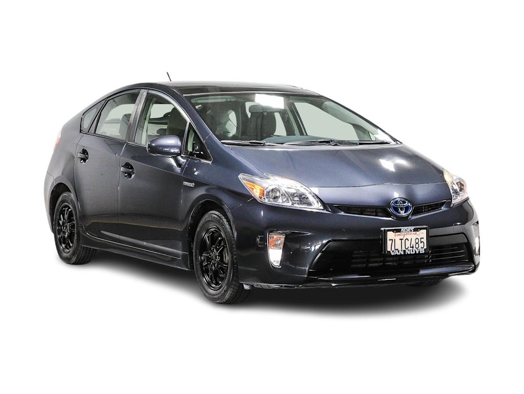 Thumbnail: 2015 Toyota Prius - 19