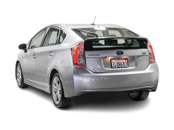 Thumbnail: 2015 Toyota Prius - 3