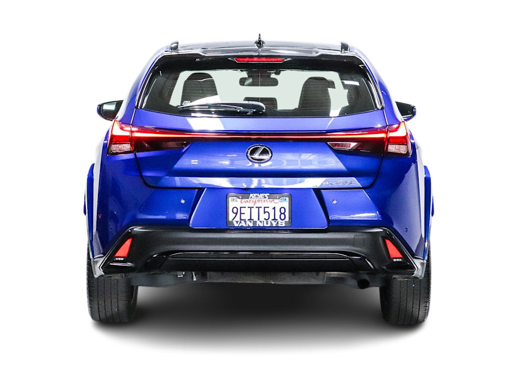 Thumbnail: 2023 Lexus UX - 4