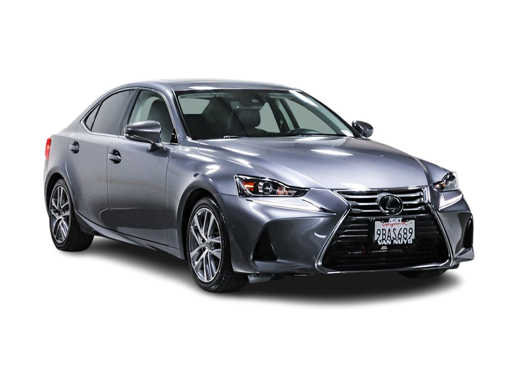 Thumbnail: 2019 Lexus IS - 17