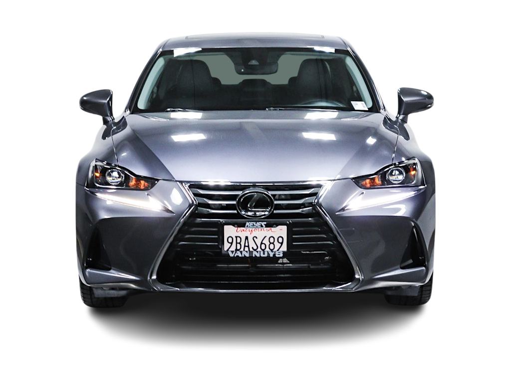 Thumbnail: 2019 Lexus IS - 3