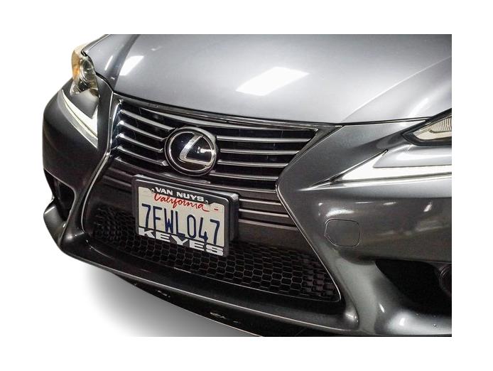 Thumbnail: 2014 Lexus IS - 20