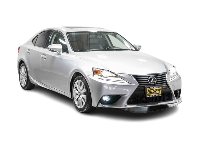 Thumbnail: 2015 Lexus IS - 21