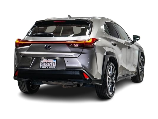 Thumbnail: 2021 Lexus UX - 19