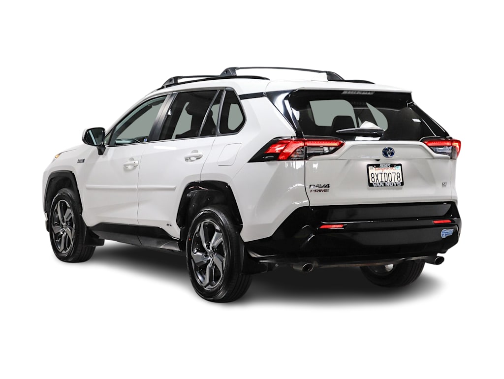 Thumbnail: 2021 Toyota RAV4 - 3
