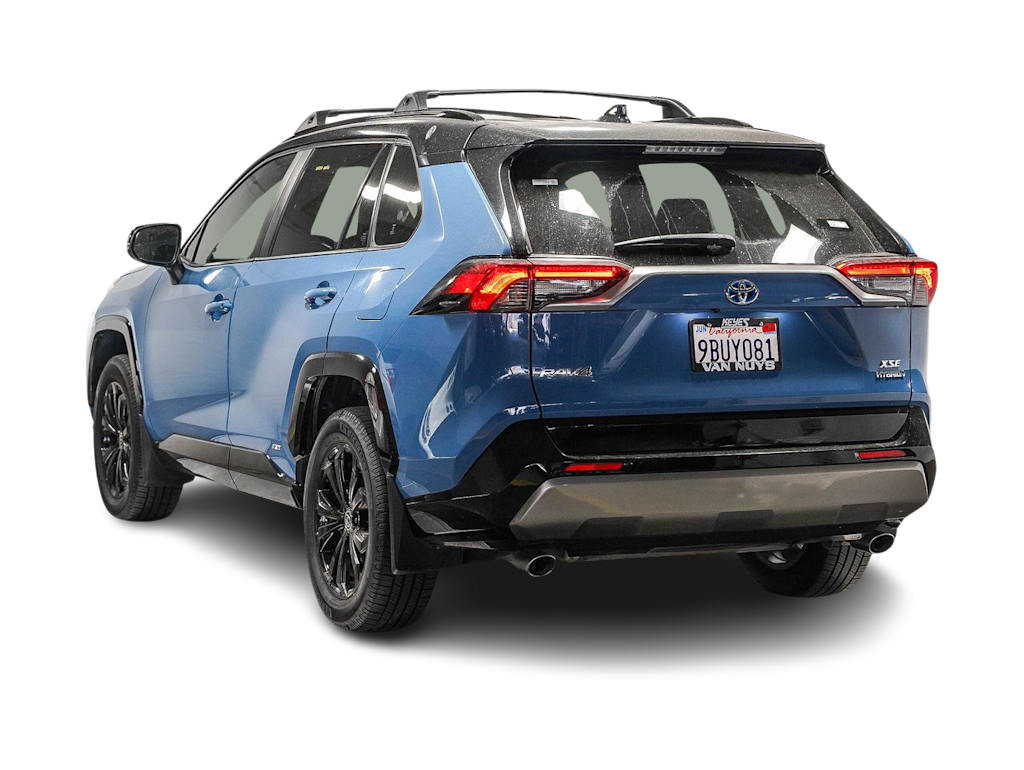 Thumbnail: 2022 Toyota RAV4 - 3