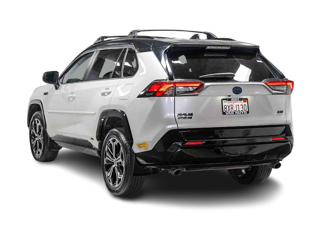 Thumbnail: 2021 Toyota RAV4 - 3