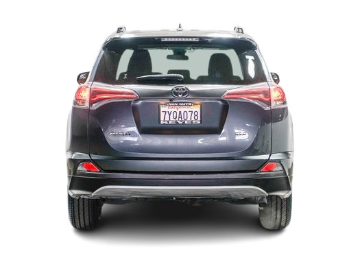 2017 Toyota RAV4 XLE 4