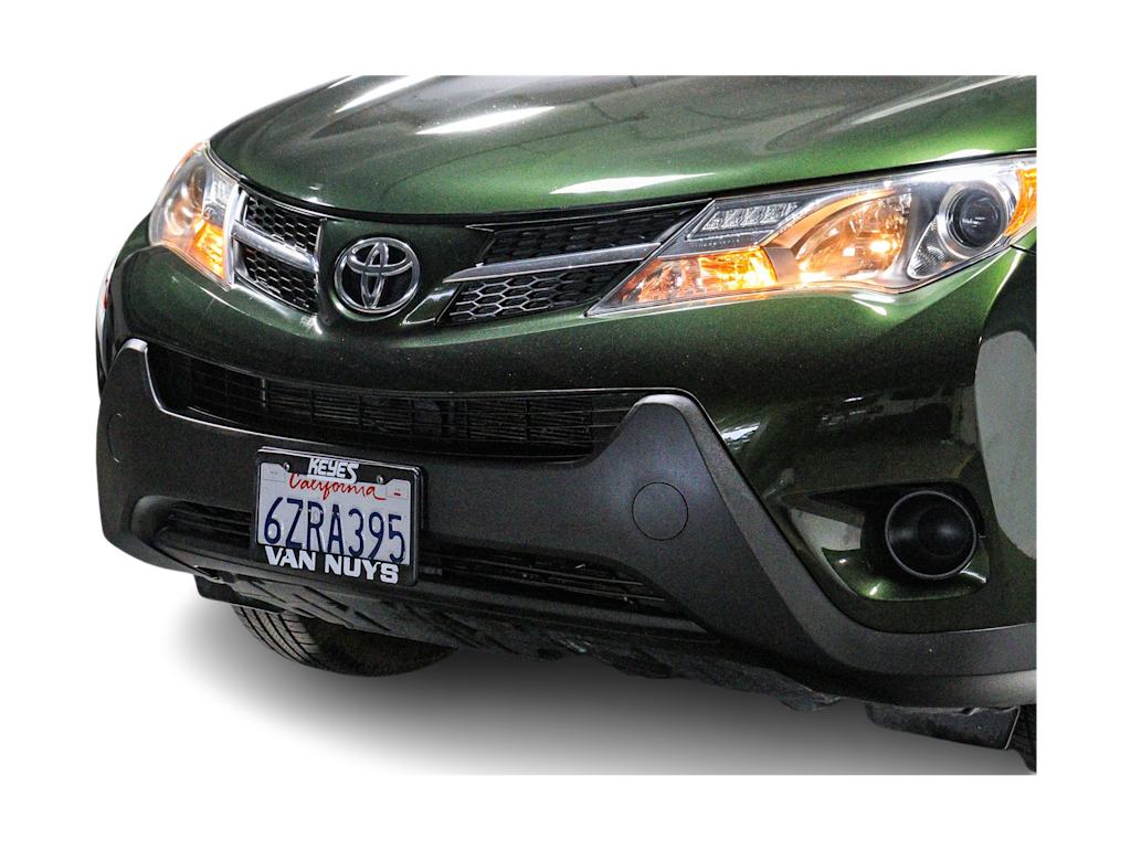 Thumbnail: 2013 Toyota RAV4 - 22