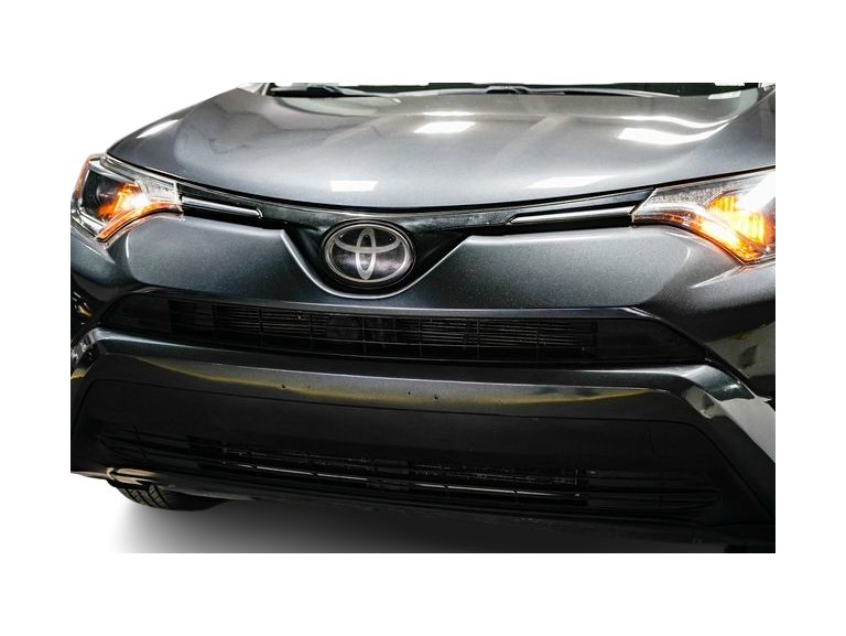 Thumbnail: 2018 Toyota RAV4 - 21