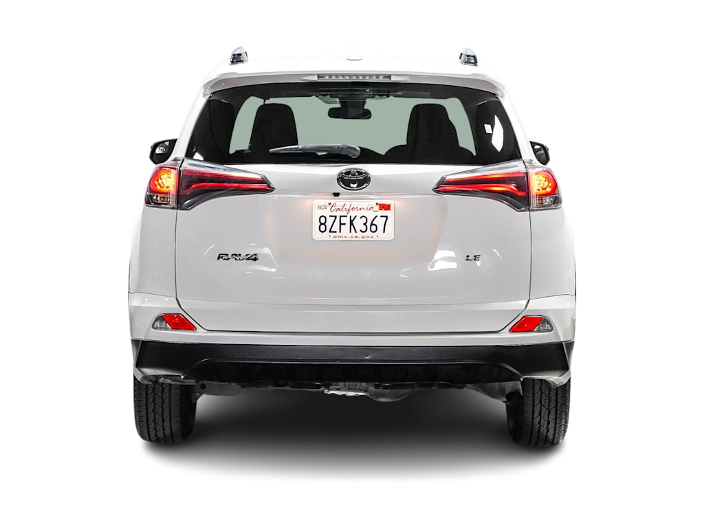 Thumbnail: 2018 Toyota RAV4 - 4
