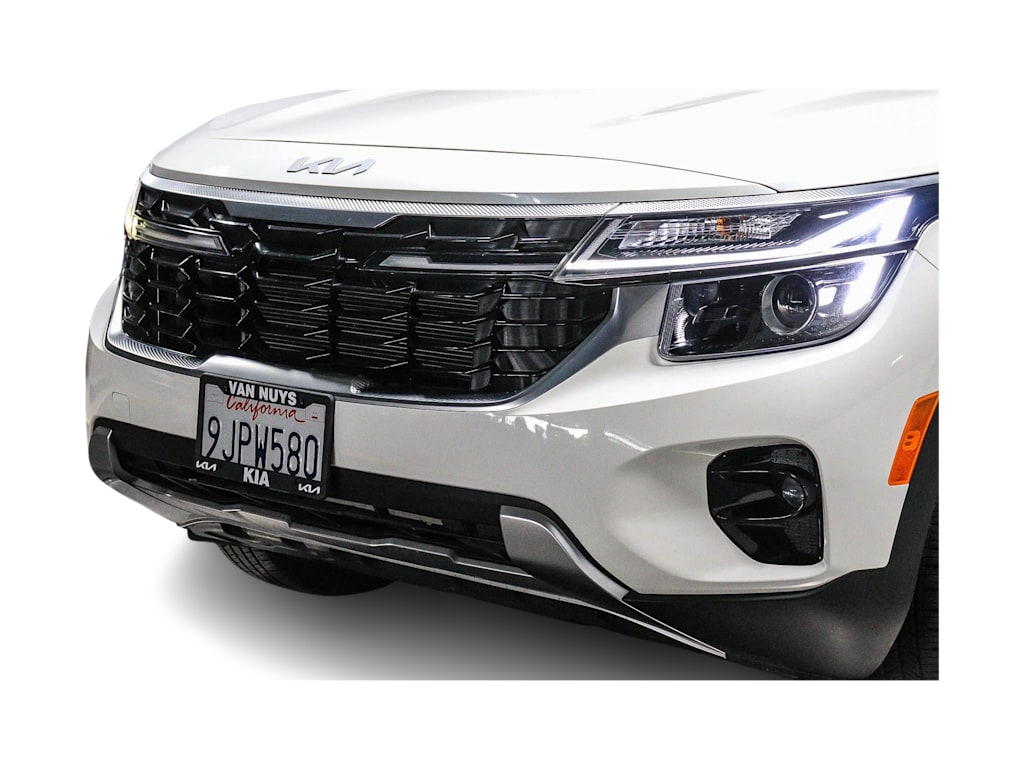 Thumbnail: 2024 Kia Seltos - 21