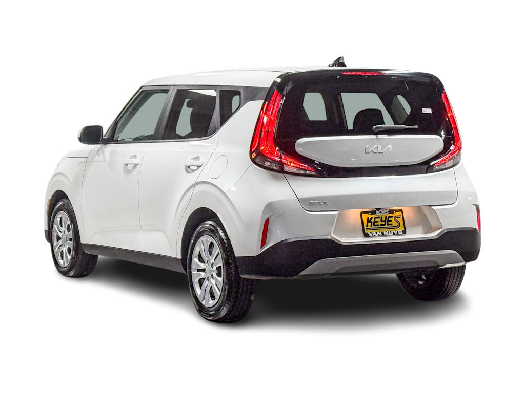 Thumbnail: 2023 Kia Soul - 3