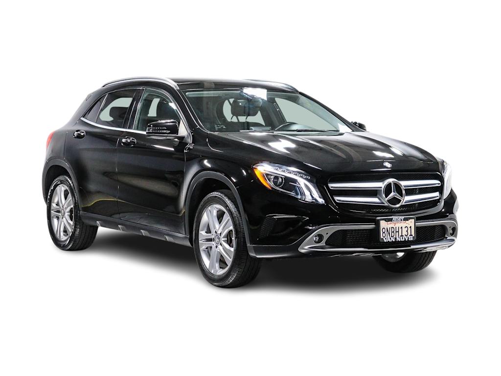 Thumbnail: 2015 Mercedes-Benz GLA - 20