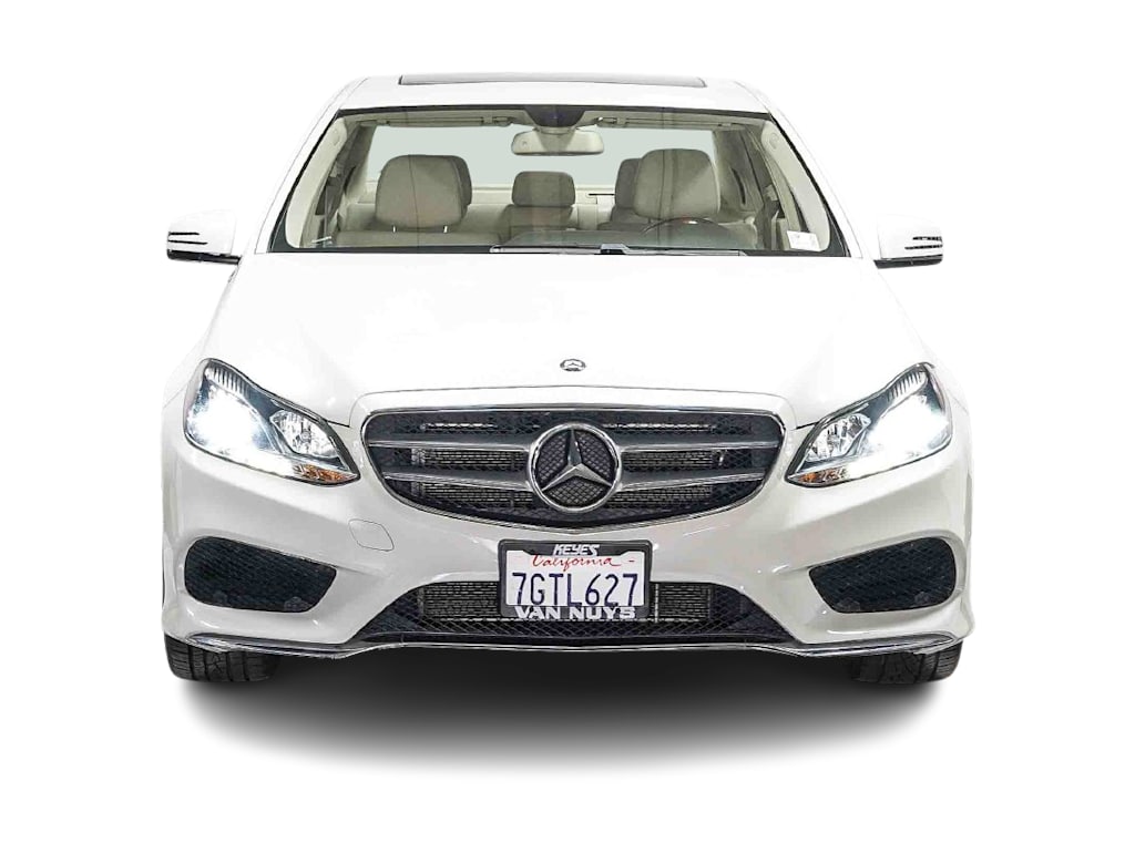 Thumbnail: 2014 Mercedes-Benz E-Class - 18