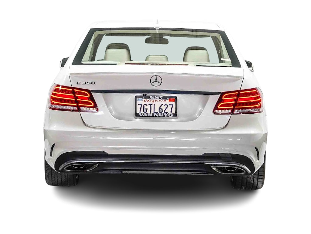 Thumbnail: 2014 Mercedes-Benz E-Class - 4