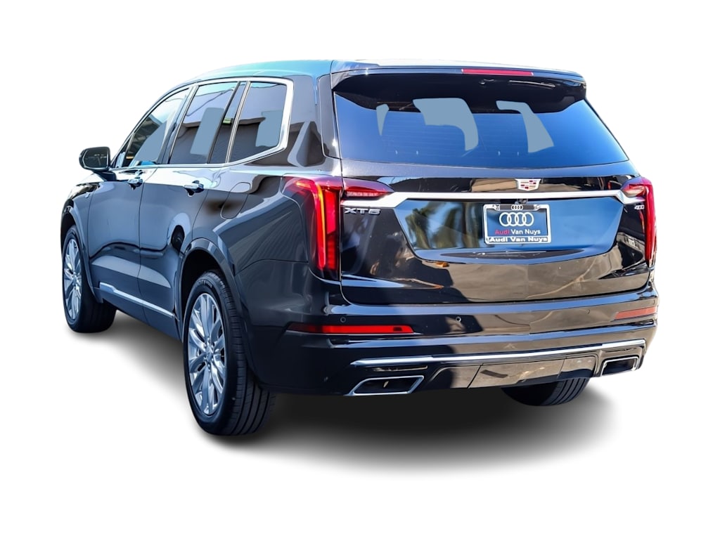 Thumbnail: 2023 Cadillac XT6 - 3