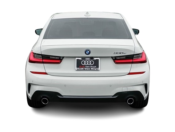 Thumbnail: 2022 BMW 3 Series - 4