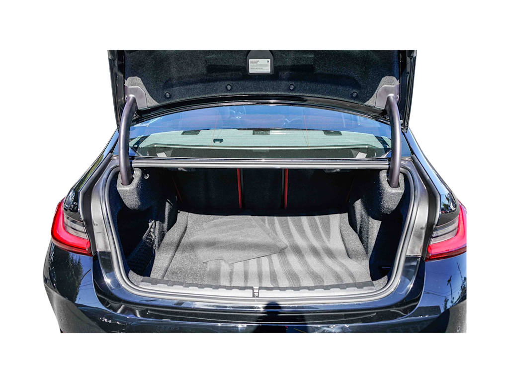 Thumbnail: 2024 BMW 3 Series - 25