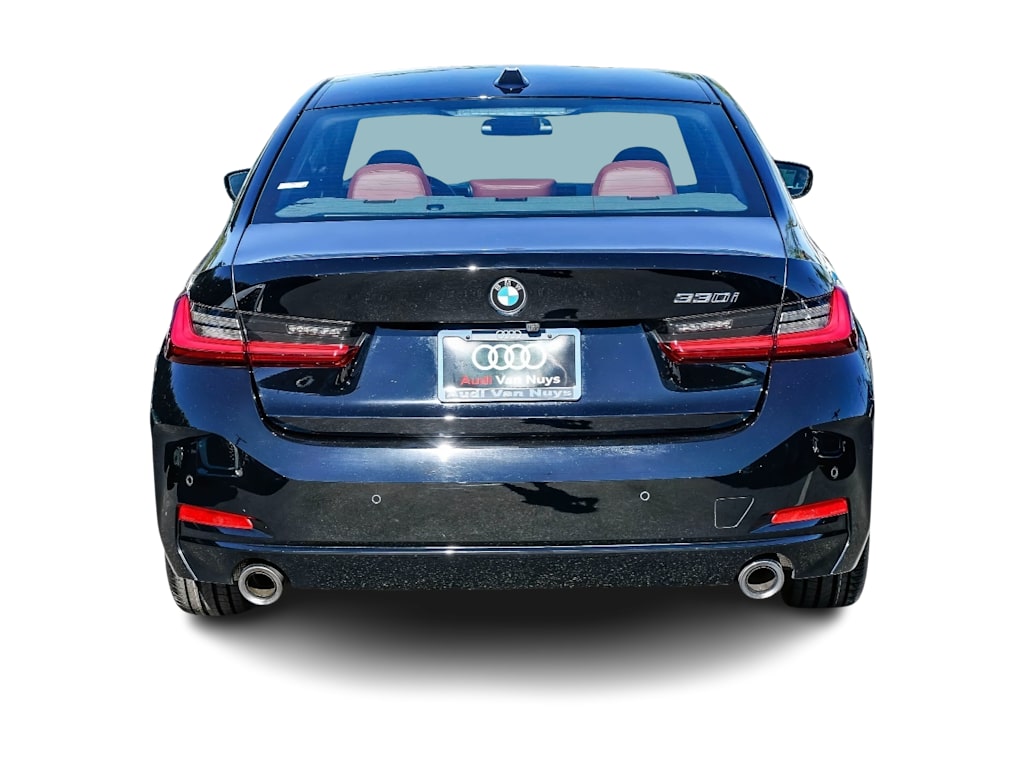 Thumbnail: 2024 BMW 3 Series - 4