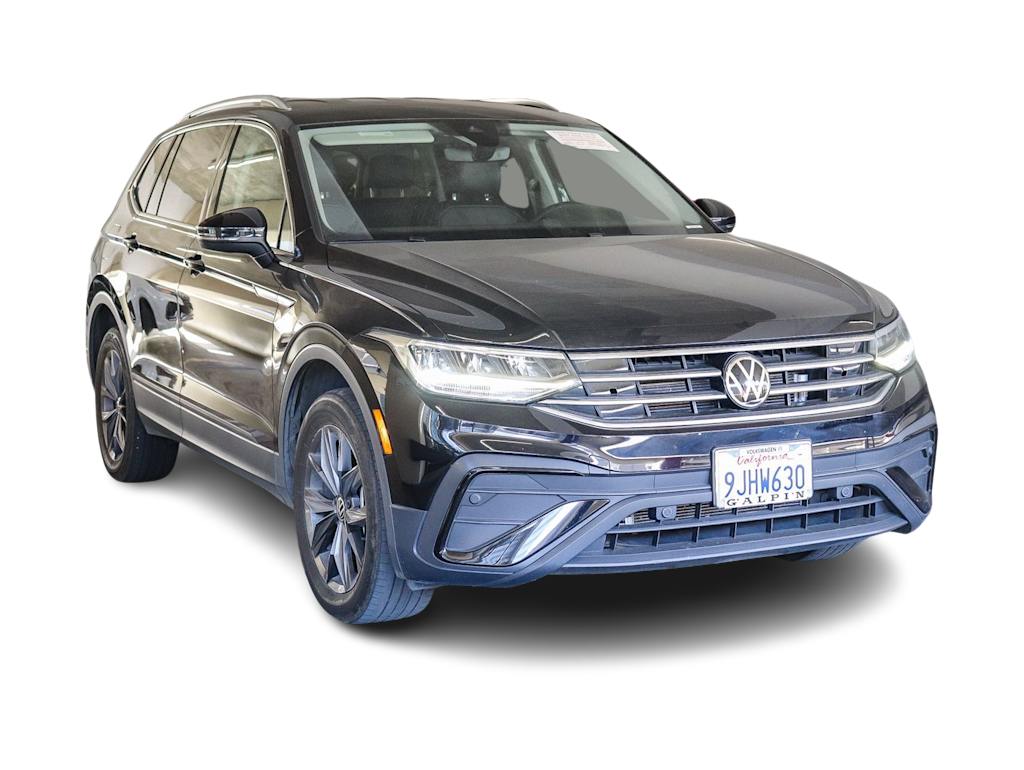 Thumbnail: 2023 Volkswagen Tiguan - 9