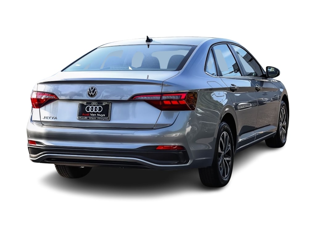 Thumbnail: 2022 Volkswagen Jetta - 18