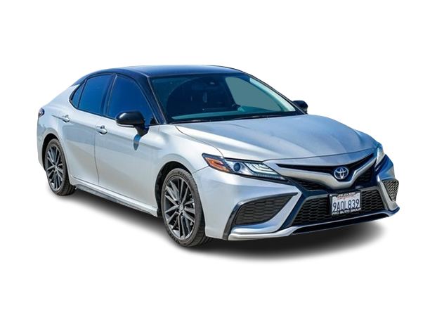 2022 Toyota Camry XSE 19