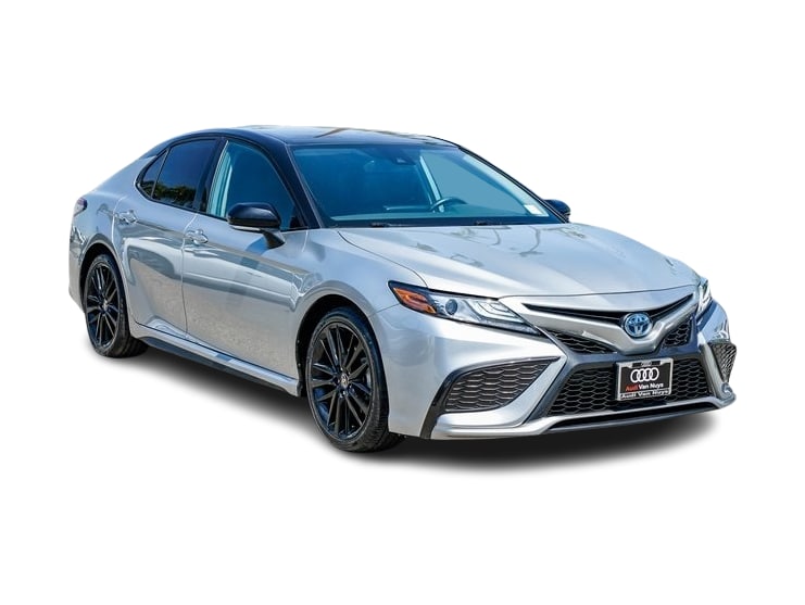 2022 Toyota Camry XSE 27