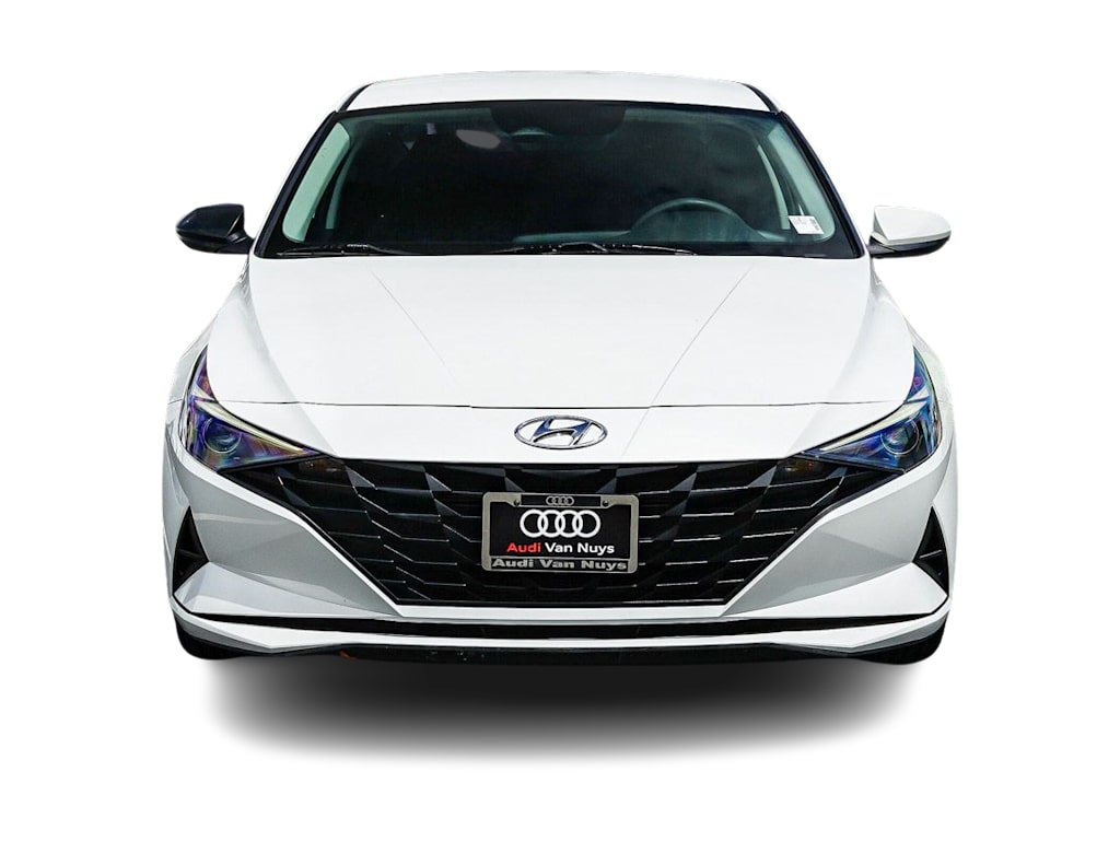 Thumbnail: 2022 Hyundai Elantra - 5