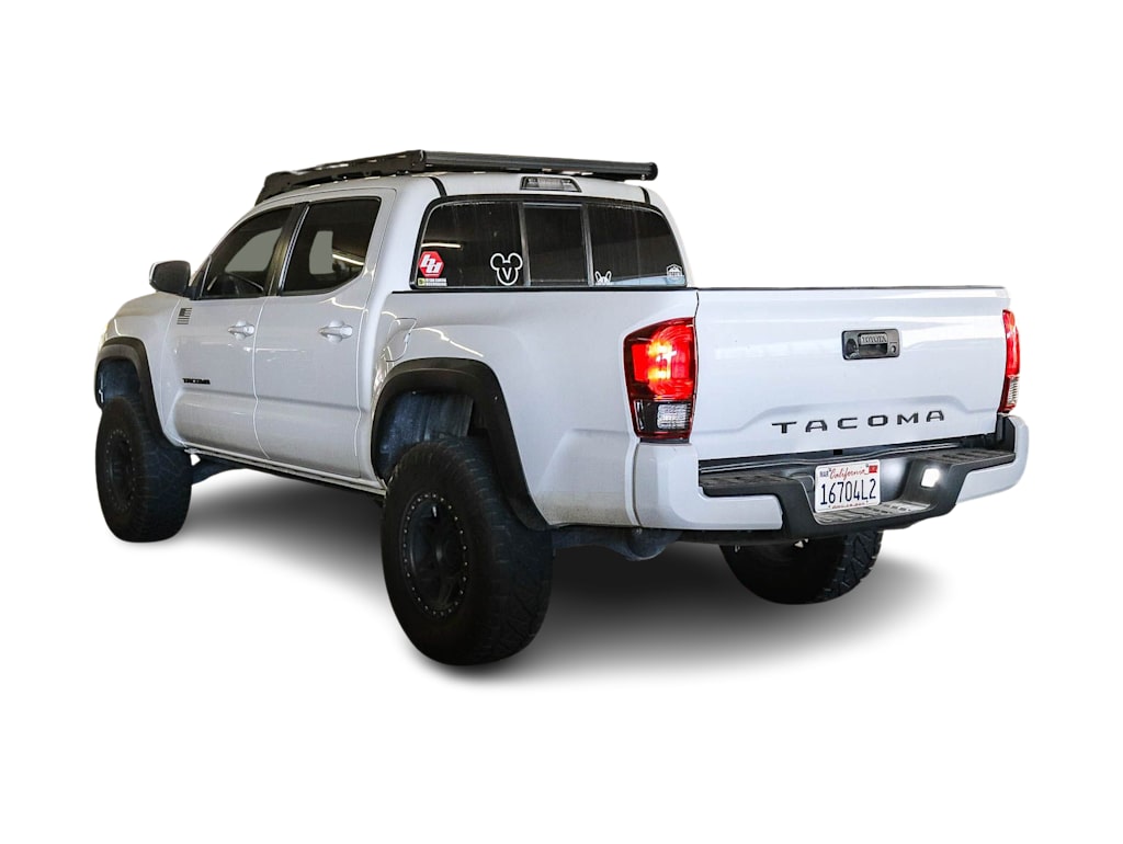 Thumbnail: 2018 Toyota Tacoma - 2