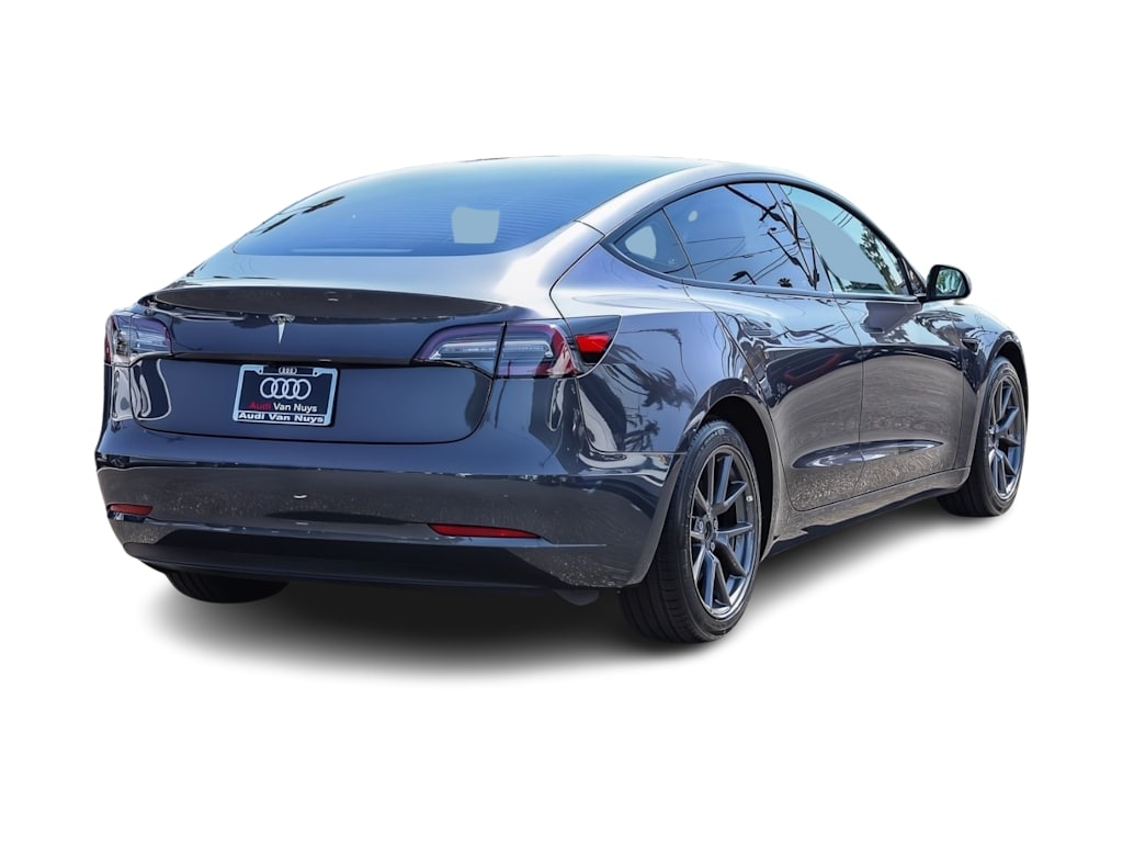 Thumbnail: 2023 Tesla Model 3 - 14