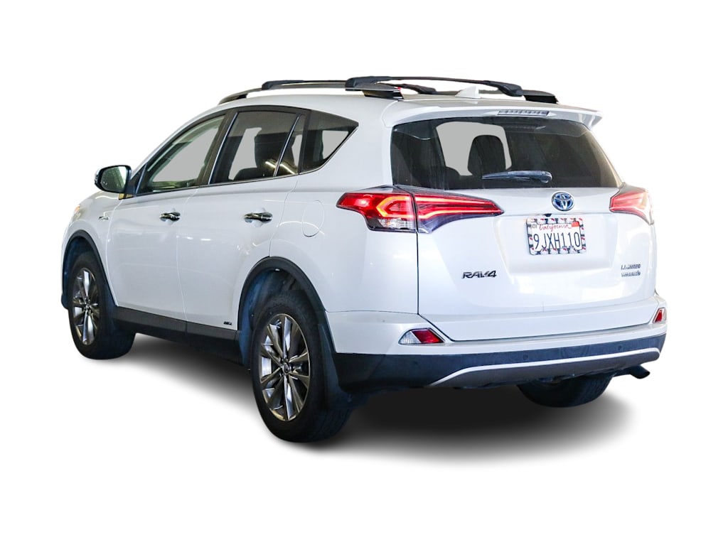 Thumbnail: 2018 Toyota RAV4 - 2
