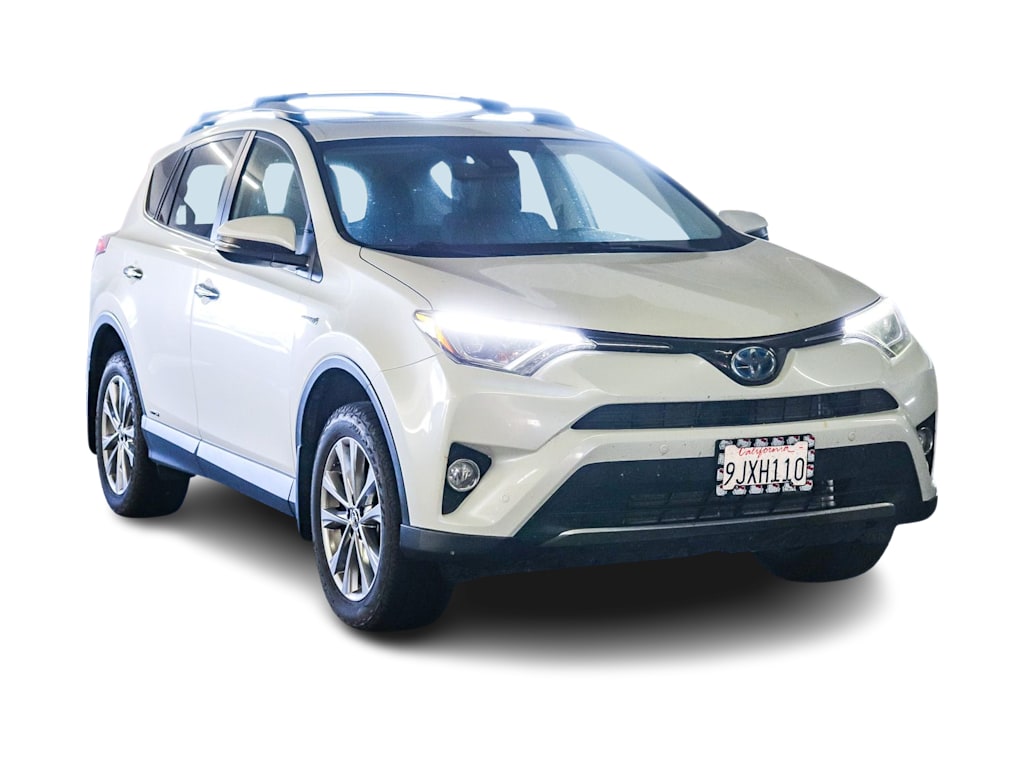 Thumbnail: 2018 Toyota RAV4 - 9