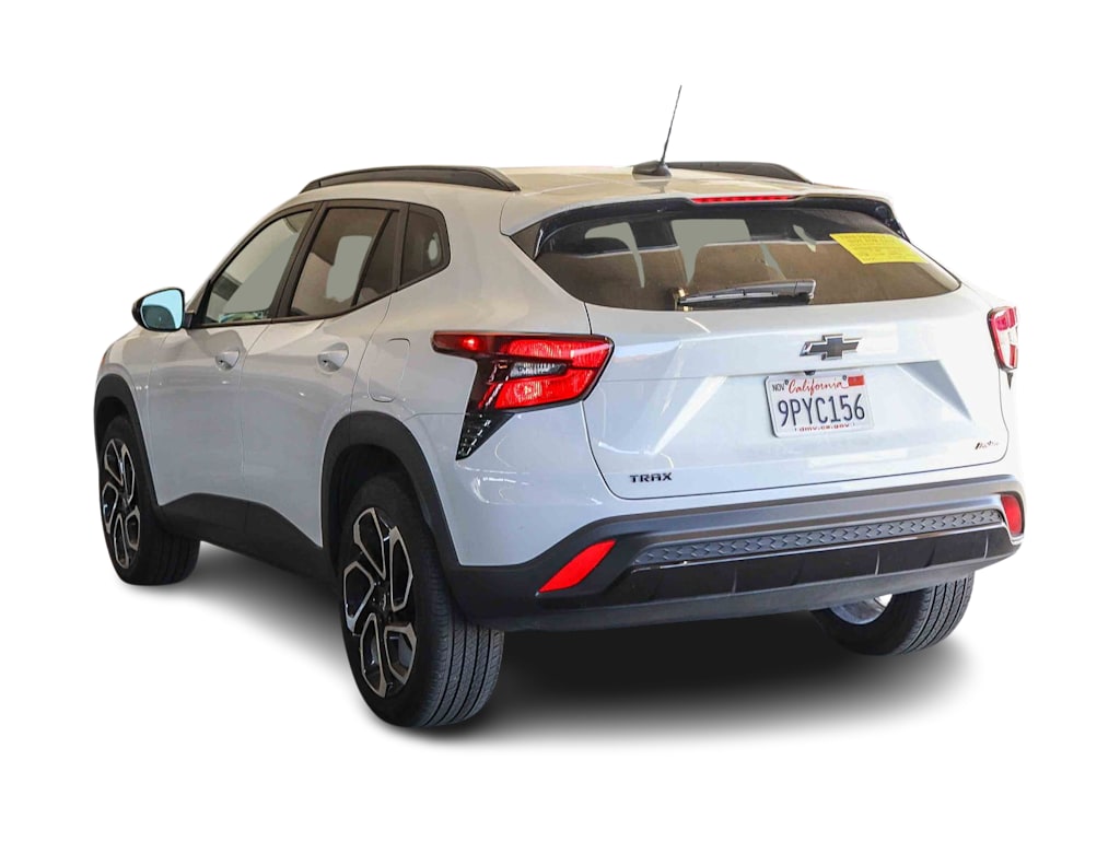 Thumbnail: 2024 Chevrolet Trax - 2