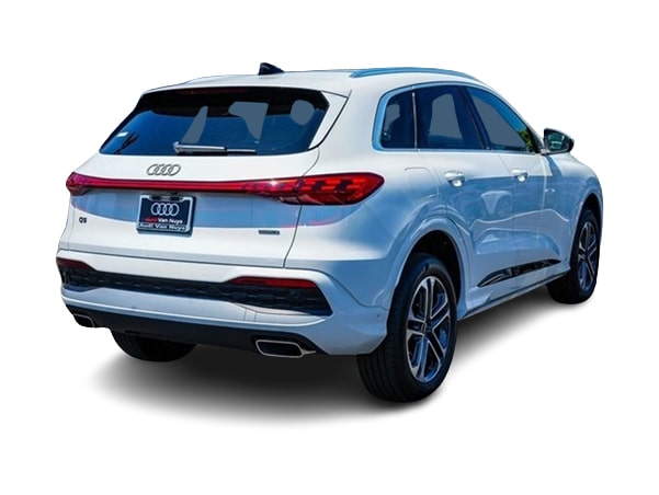 Thumbnail: 2025 Audi Q5 - 16